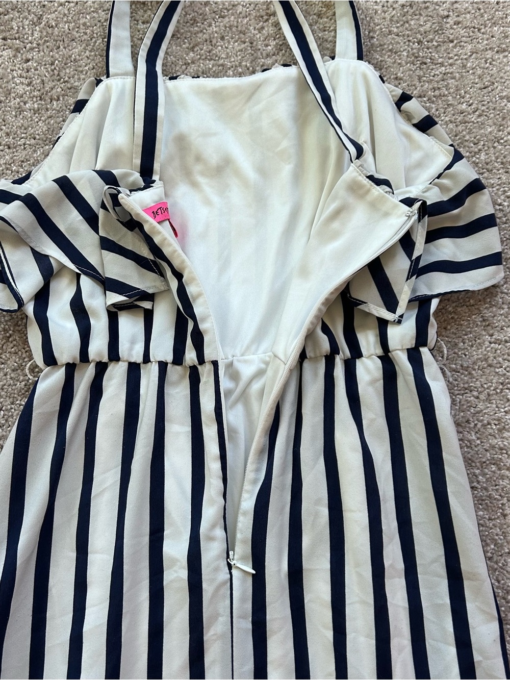 Betsey Johnson Striped Ruffle Hem Maxi Dress Size 2 Cream Navy Blue Sundress - Picture 10 of 10